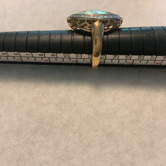 14KT Oval Hammered Gold, Diamond Halo Ring Size 7 Total 5 Grams - Picture 9 of 16